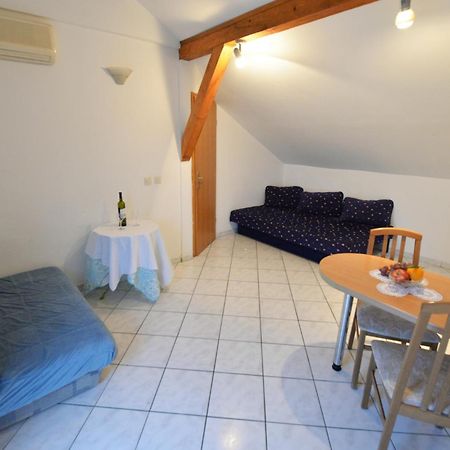 Apartman Mana, Murter Zewnętrze zdjęcie
